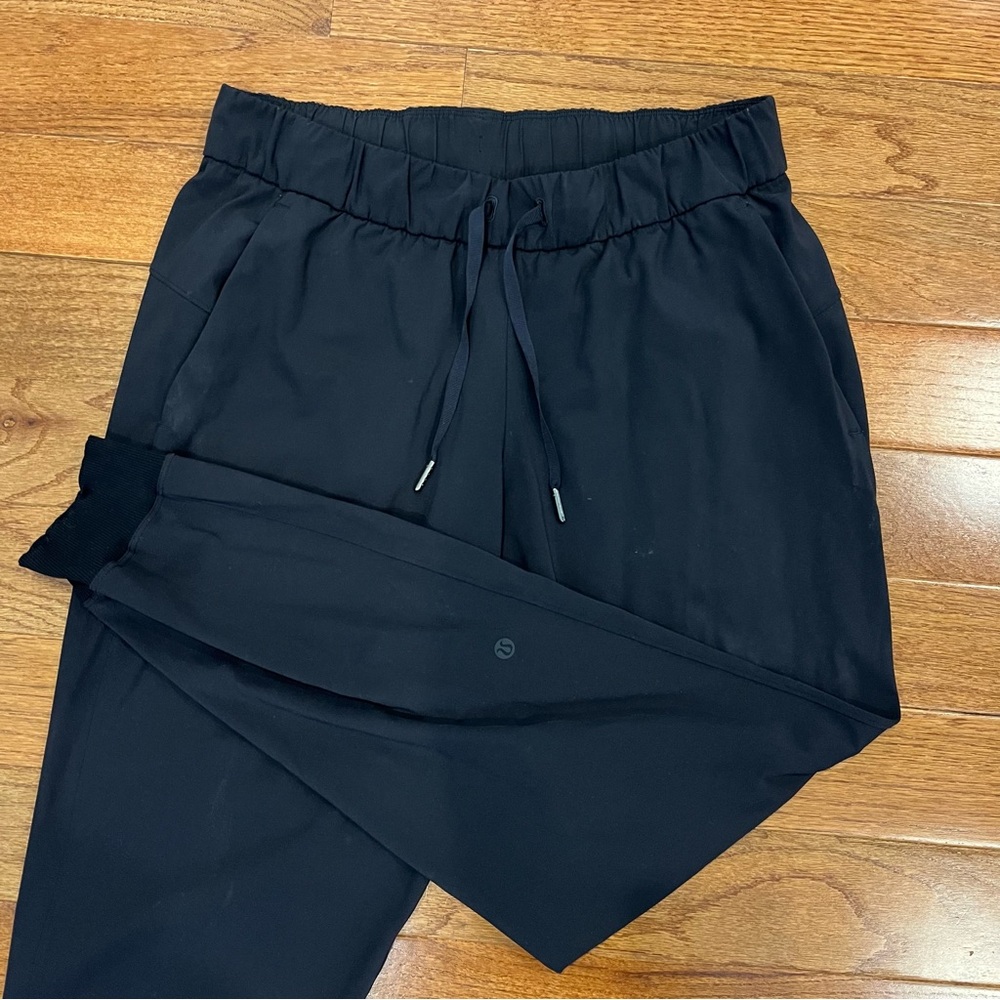 Lululemon sweatpants